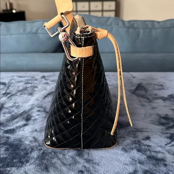 Consuela Jax bucket bag - Picture 4 of 11